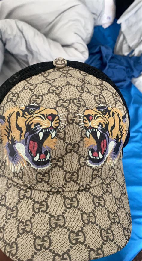 gucci tiger hat fake